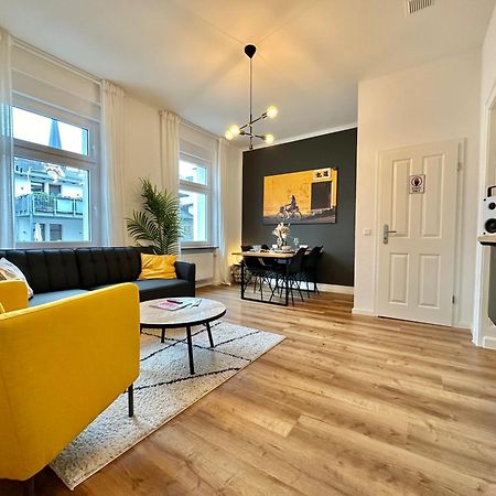 250M Rhine - Quiet Appartement Near Centralstation- Secretplace-K-111-S Koblenz  Luaran gambar