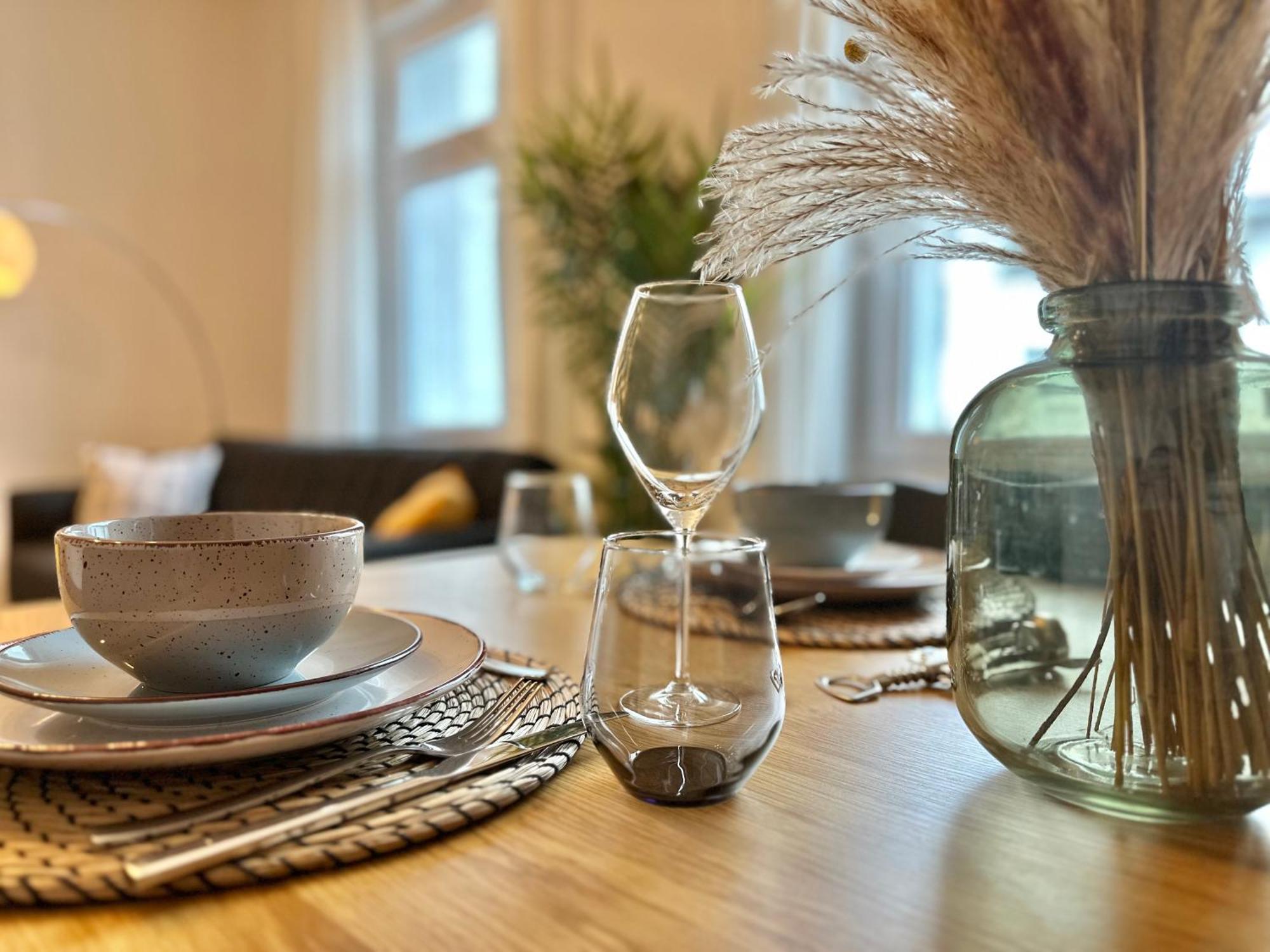 250M Rhine - Quiet Appartement Near Centralstation- Secretplace-K-111-S Koblenz  Luaran gambar